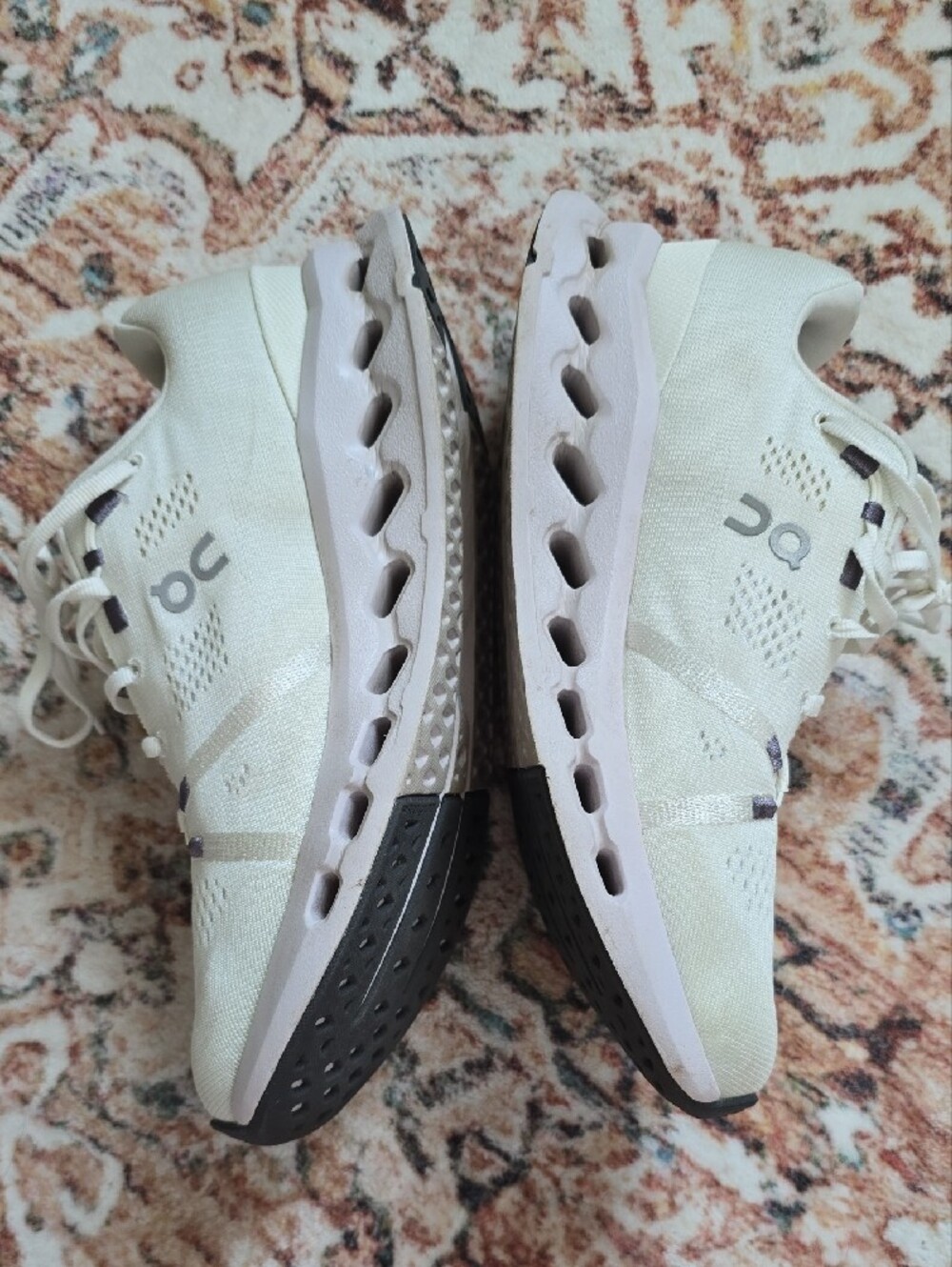 On Running Women's Cloudsurfer 2 Running Sneakers White/lilac Size 10 - Picture 4 of 8